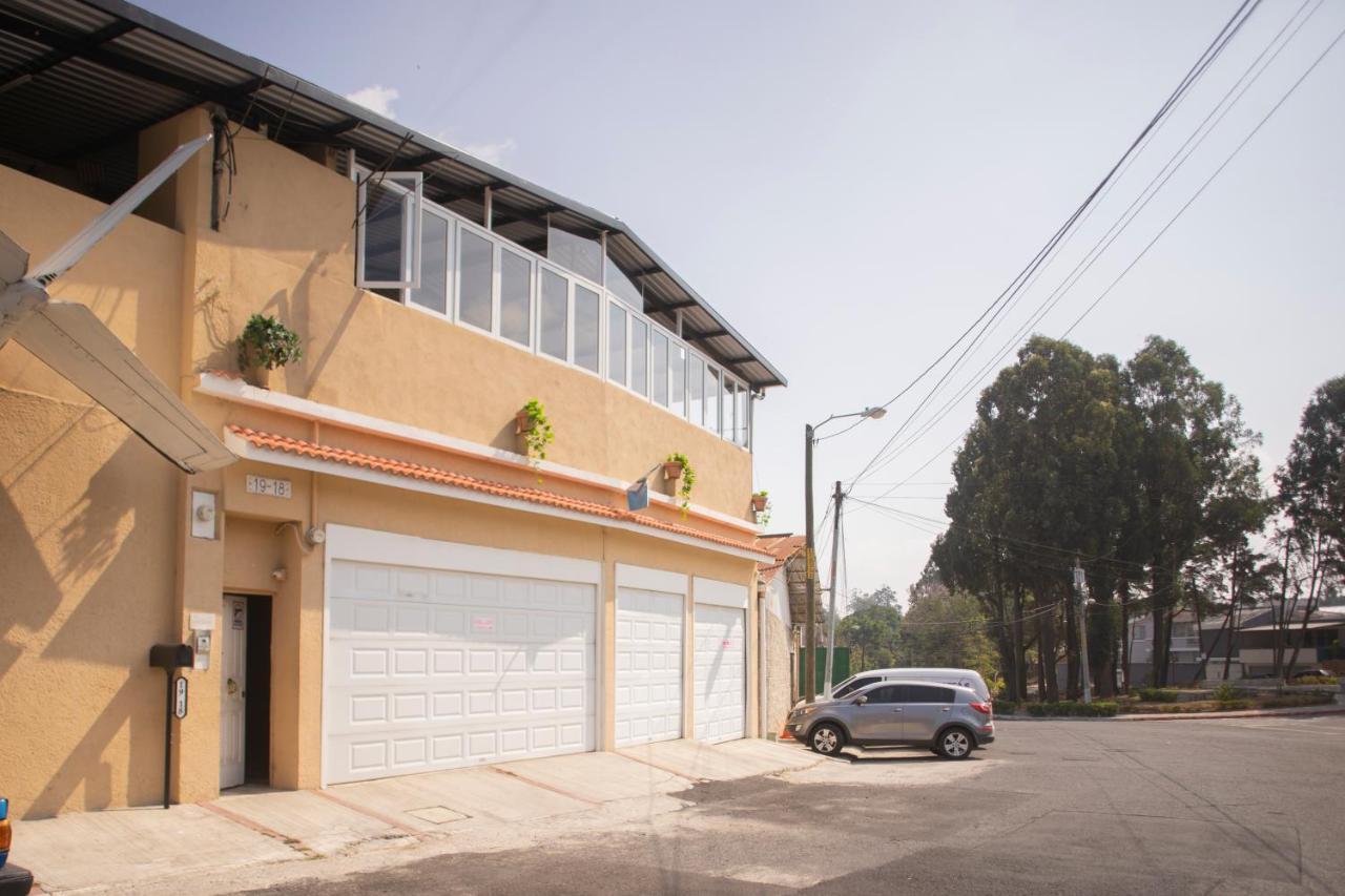 Euro Hostal Guatemala City ภายนอก รูปภาพ