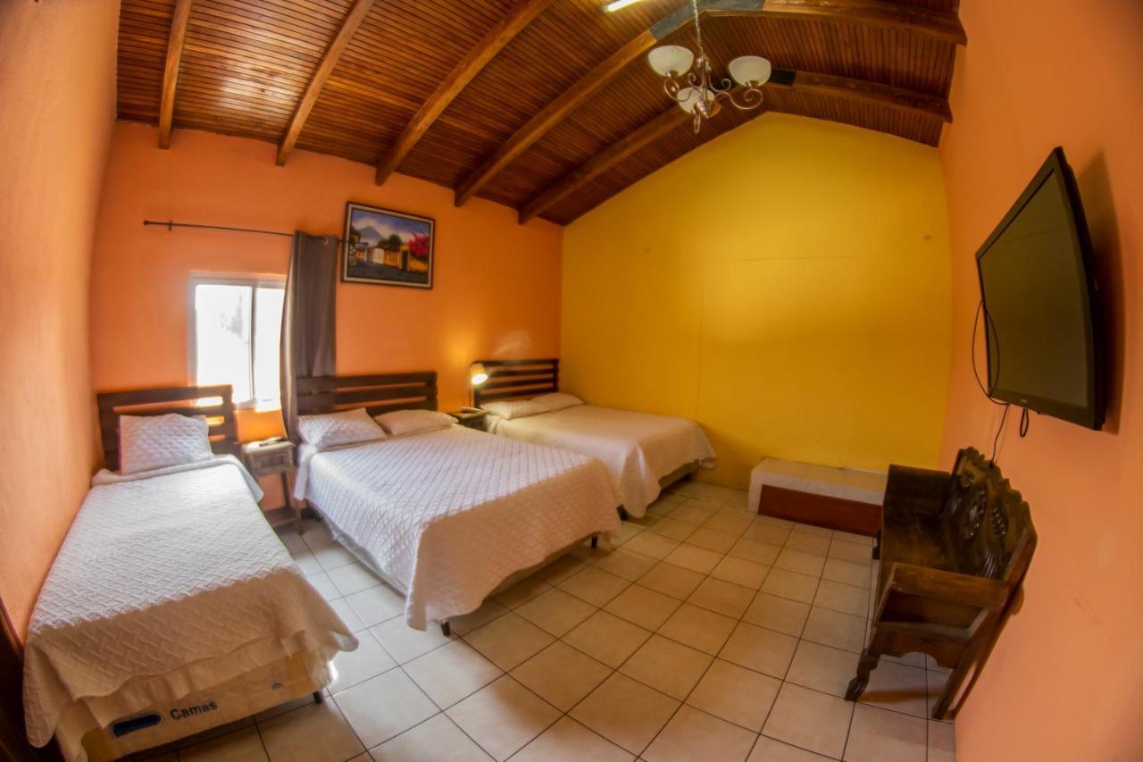 Euro Hostal Guatemala City ภายนอก รูปภาพ