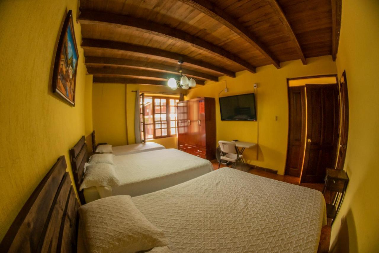 Euro Hostal Guatemala City ภายนอก รูปภาพ